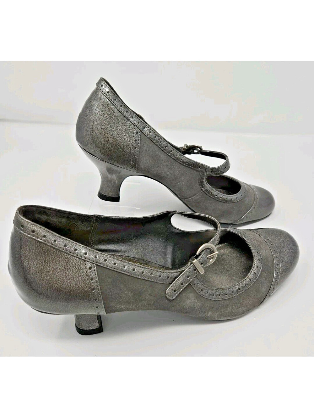 Merona Heels Grey Suede Leather Mary Jane Buckle Strap Shoes Size 11